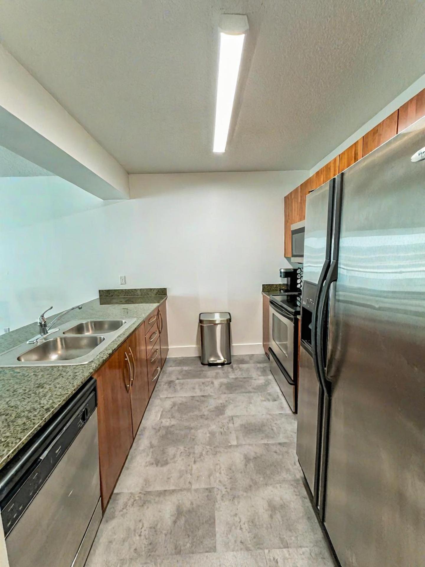 Elegant Centric Vibrant Pool Jacuzzi Free Parking Apartment ไมอามี ภายนอก รูปภาพ